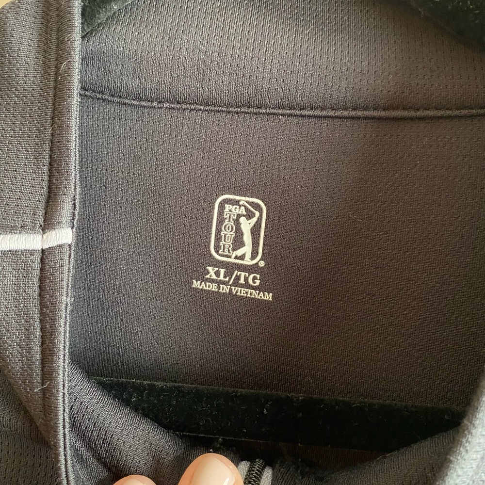 *PGA Tour QuarterZip size XL - Picture 4 of 5